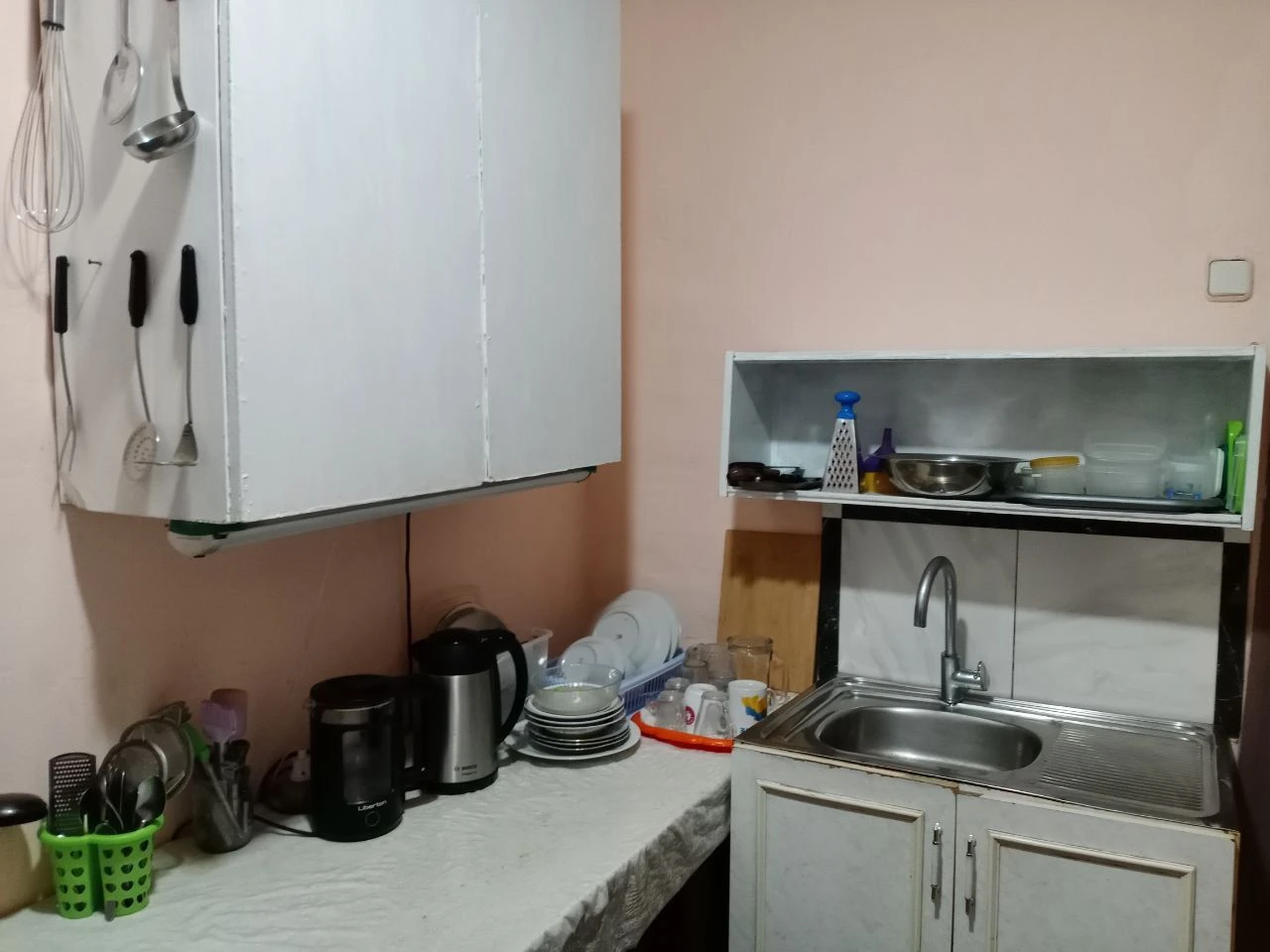 Продам  пол дома на Лев2