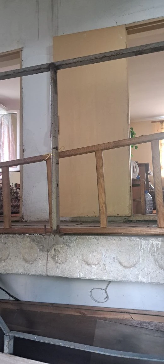 Продам дім-дачу в місті 7 км від ж.м.Фрунзенський..