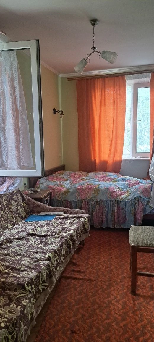Продам дім-дачу в місті 7 км від ж.м.Фрунзенський..