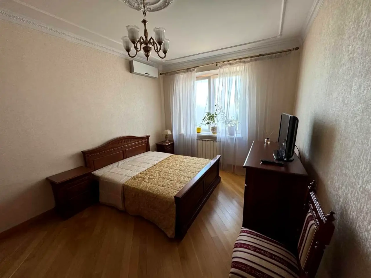 Сдается квартира 1-комн. 82 м² на 4 этаже