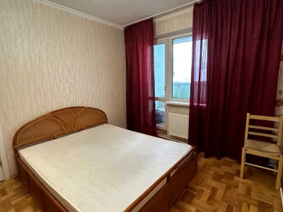 Квартира. Київ, Олександра Мишуги вул.