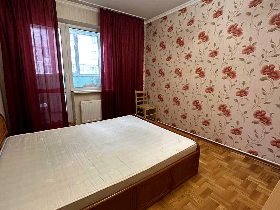 Квартира. Київ, Олександра Мишуги вул.