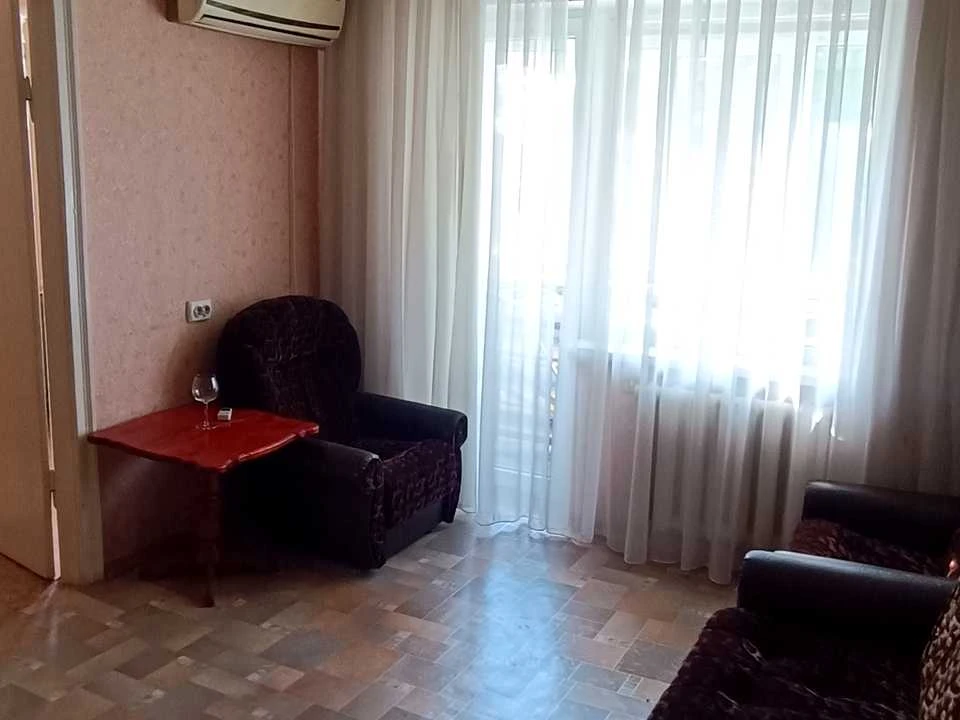 Квартира. Дніпро, Богдана Хмельницького просп.
