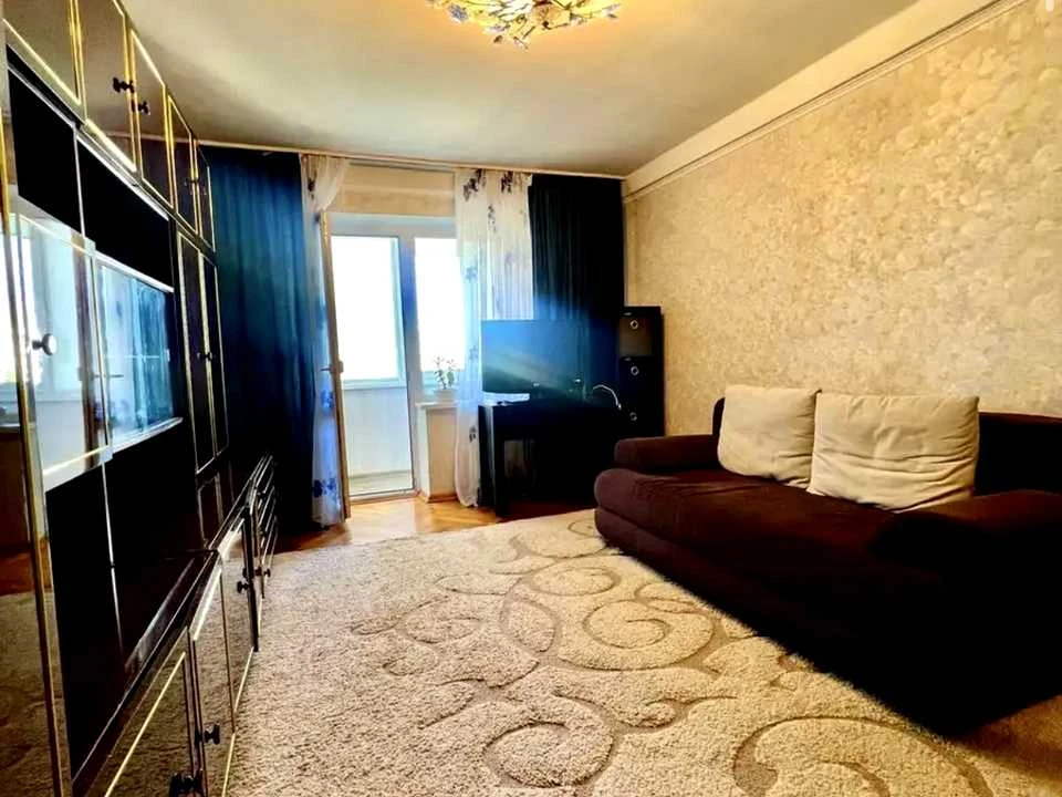 Квартира. Київ, вулиця Левка Лук'яненка