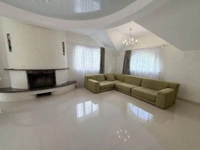 House within Kyiv, comfort, privacy and suburban atmosphere
