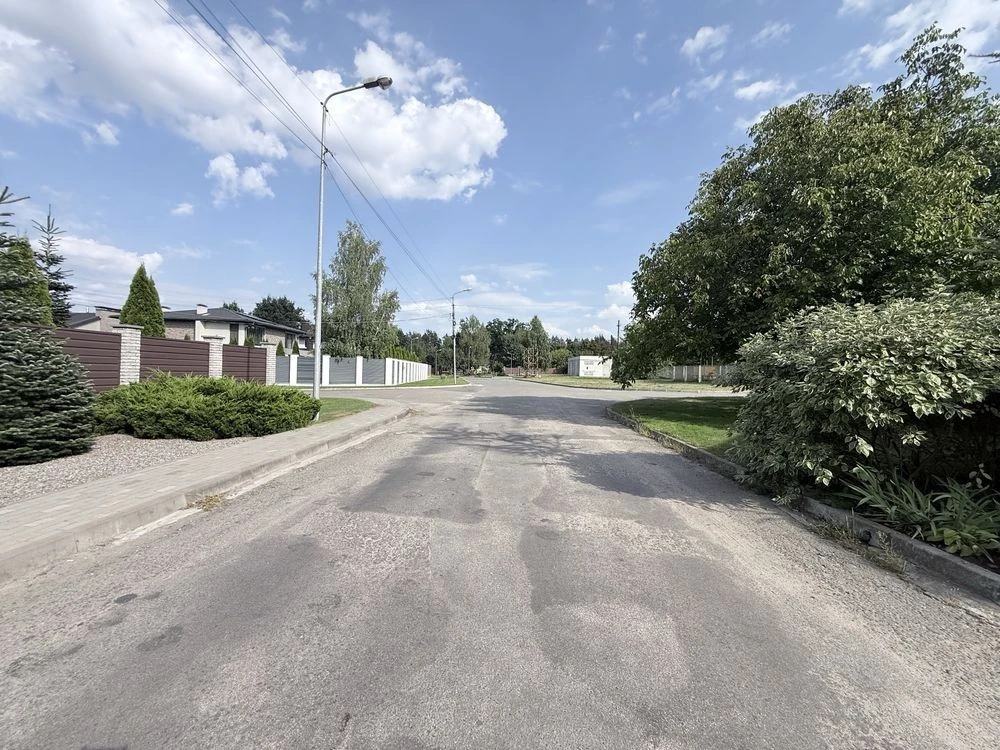 House within Kyiv, comfort, privacy and suburban atmosphere