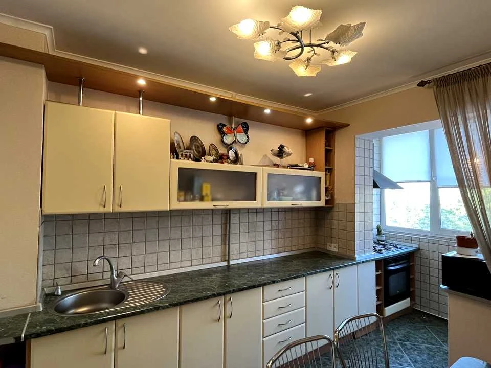 Apartment. Odessa, Desantny Bulvar.