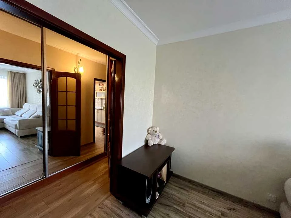 Apartment. Odessa, Desantny Bulvar.