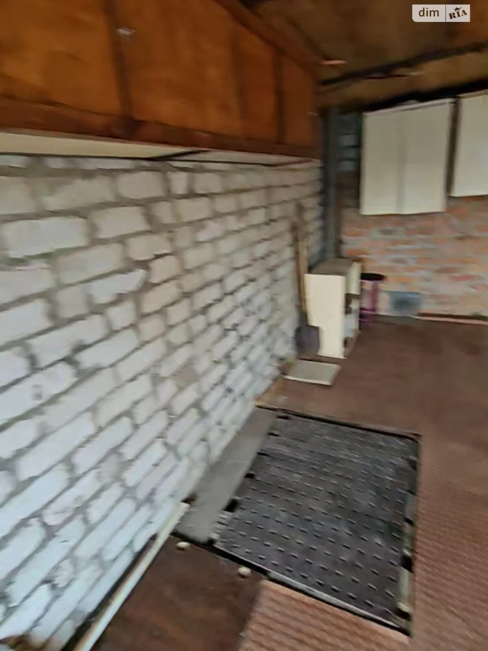 Sale of a Unit in a Garage Cooperative, Saltivsky District