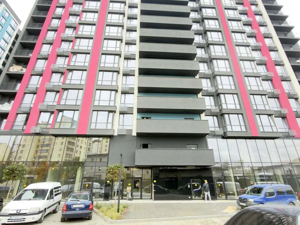 Apartment. Ivano-Frankivsk, Khryplynska st.