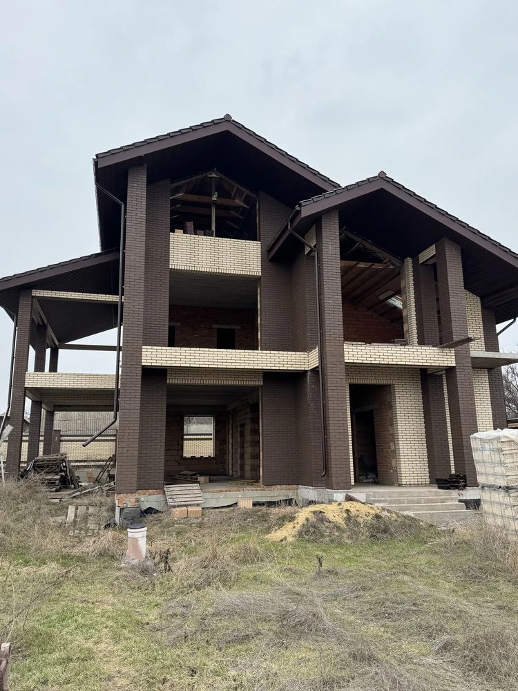 Продам‼️шикарний будинок у Центральному районі