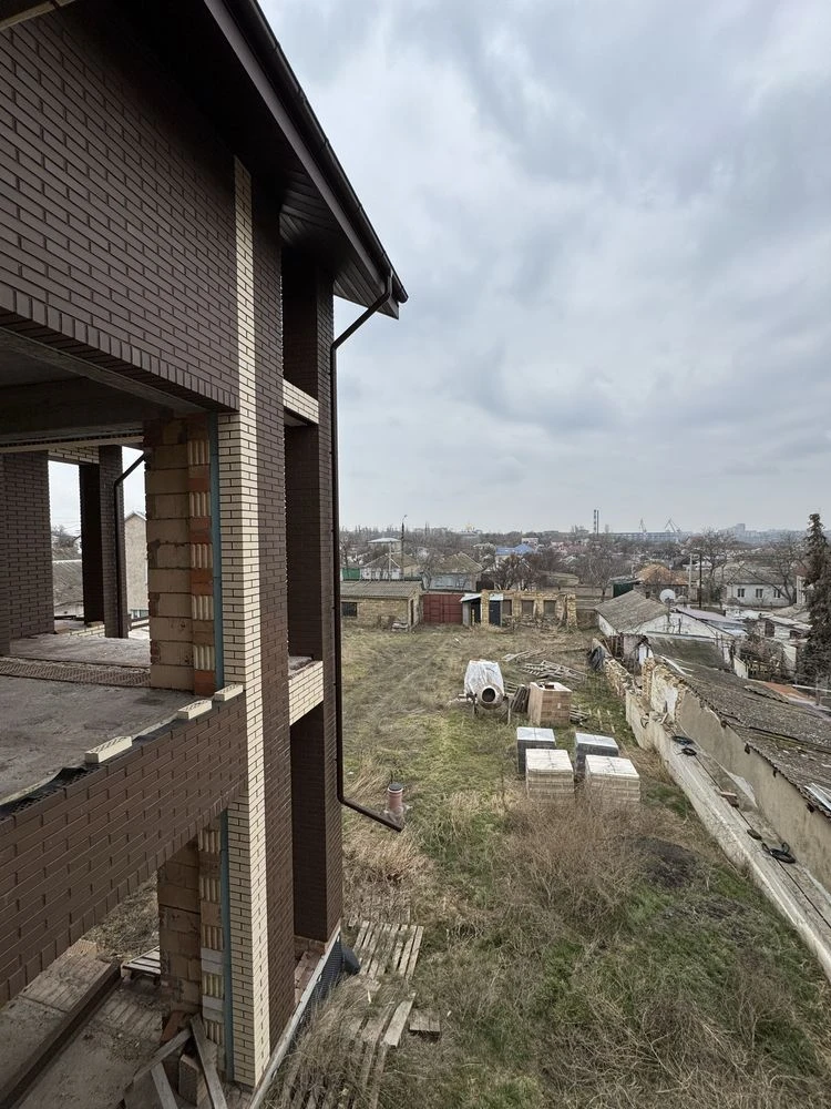 Продам‼️шикарний будинок у Центральному районі