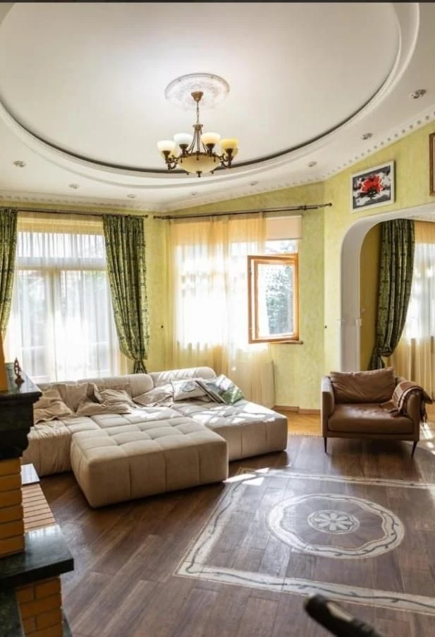 Будинок в розвиненій локації. Бам. Друге світло. Без комісії