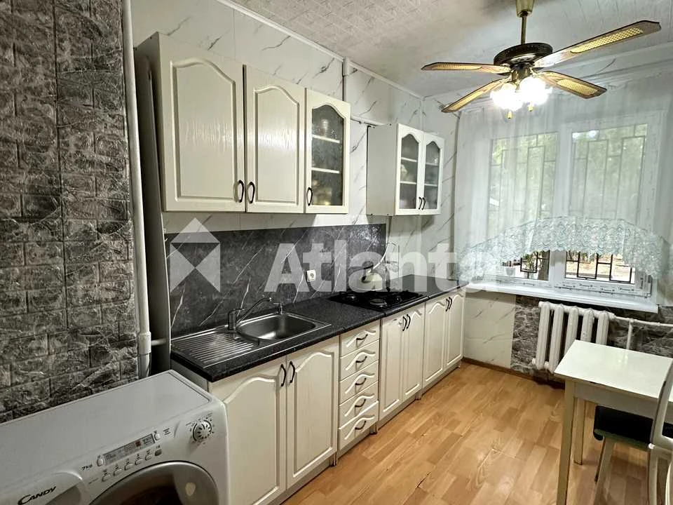 Apartment. Odesa, Lustdorfska Street, Vol.
