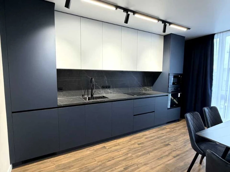 Apartment. Ivano-Frankivsk, Khryplynska st.