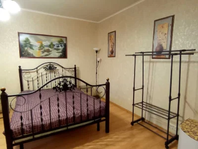 Квартира. Київ, Олеся Гончара вул.