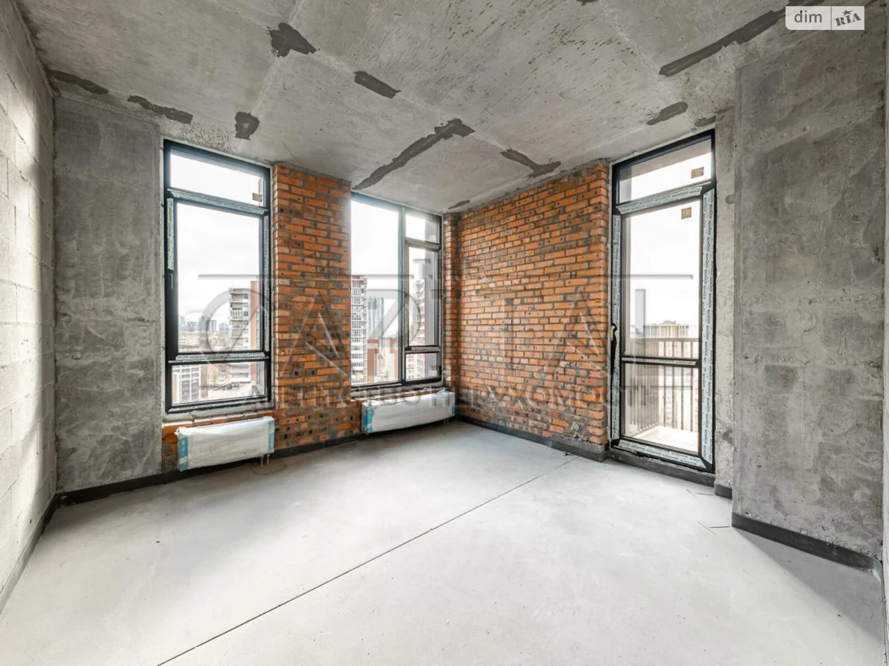 Apartment for Sale - Sapernoye Pole