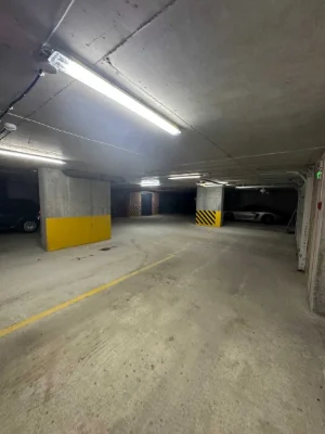 Parking Space for Sale in ЖК Obriy 3 on вул. Maloholoskovska