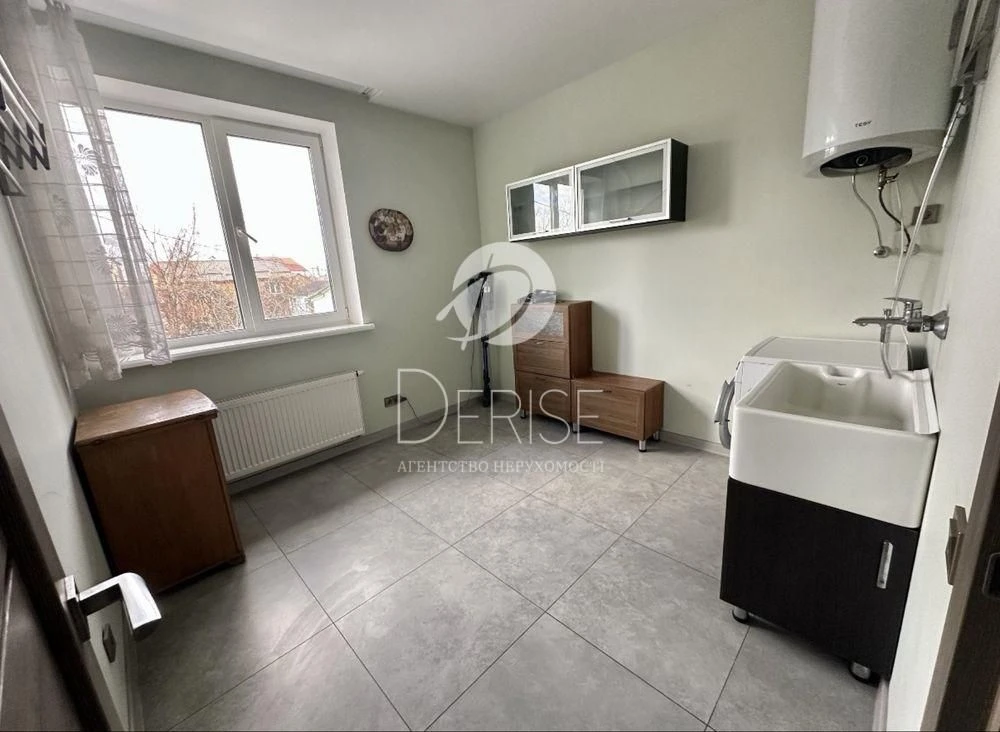 Продам таунхаус ОСОКОРКИ | 2 км от метро Славутич