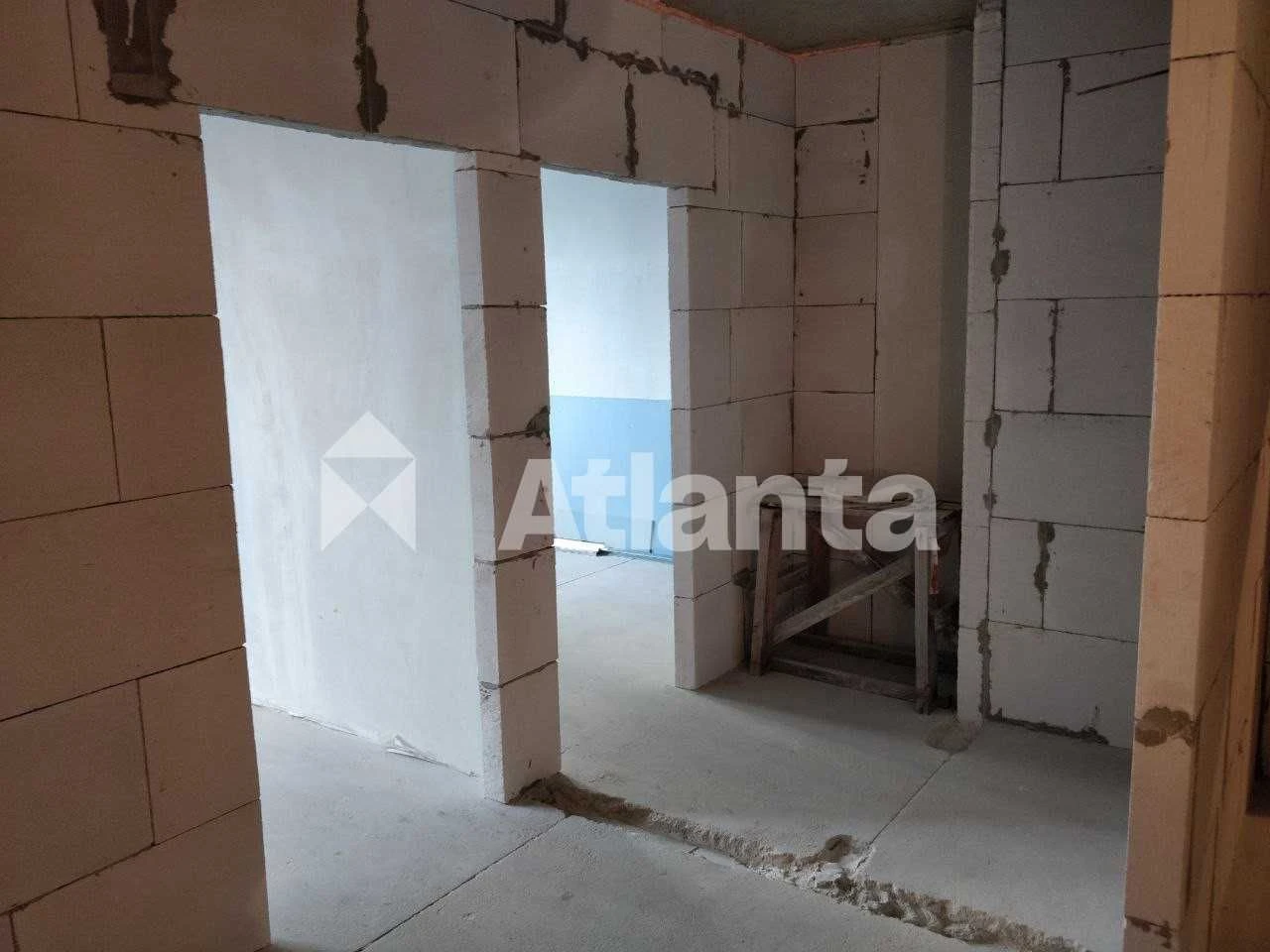 For Sale! Euro-two-room apartment on a low floor in a residential complex