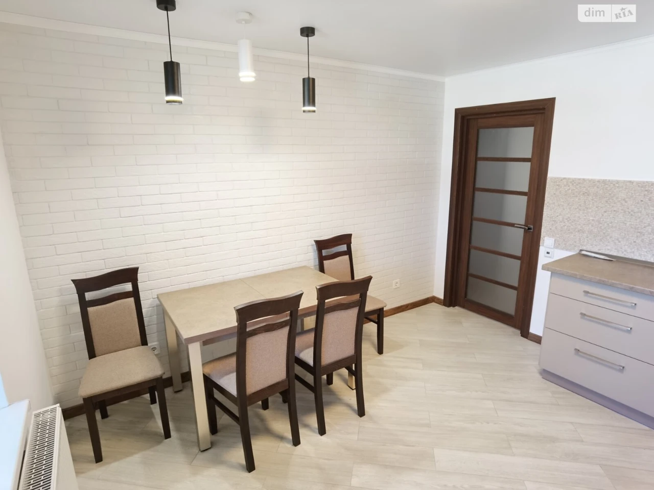 Продаж Квартира Академічний