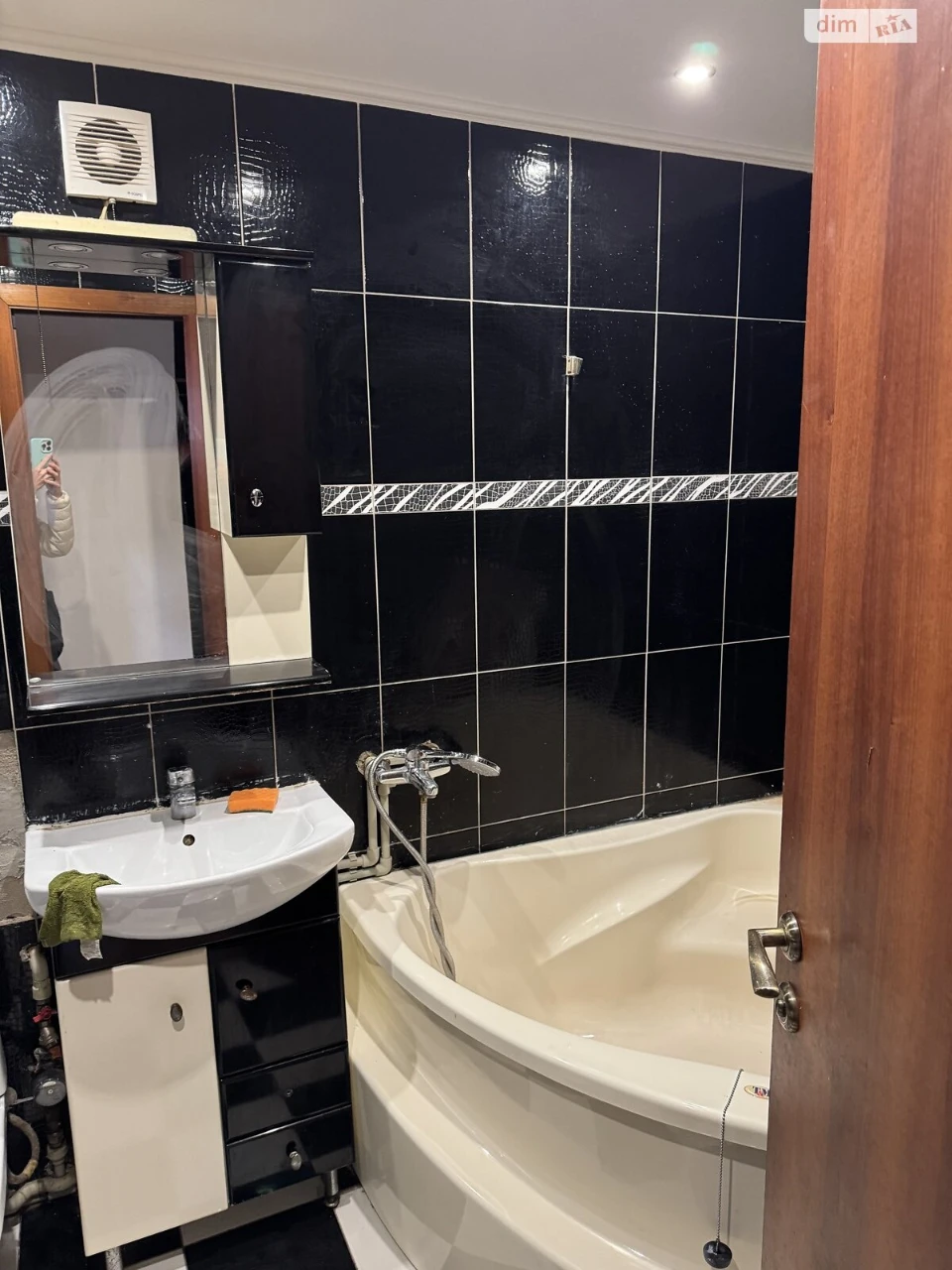 Apartment for Sale – Near Property