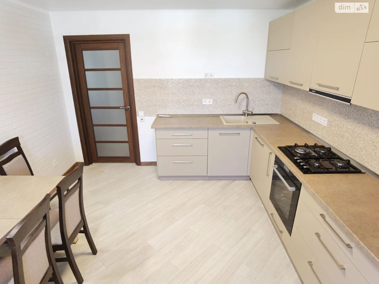 Продаж Квартира Академічний