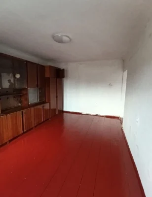 Продаж частини будинку  вул. Параджанова