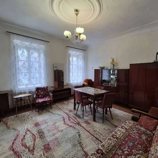 Selling 1-room apartment in the center, city center, V. Morska - Heroes' Rescue