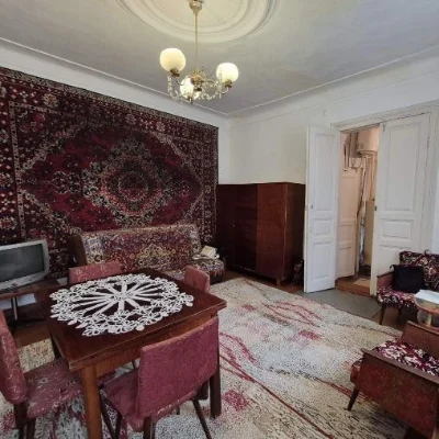 Selling 1-room apartment in the center, city center, V. Morska - Heroes' Rescue