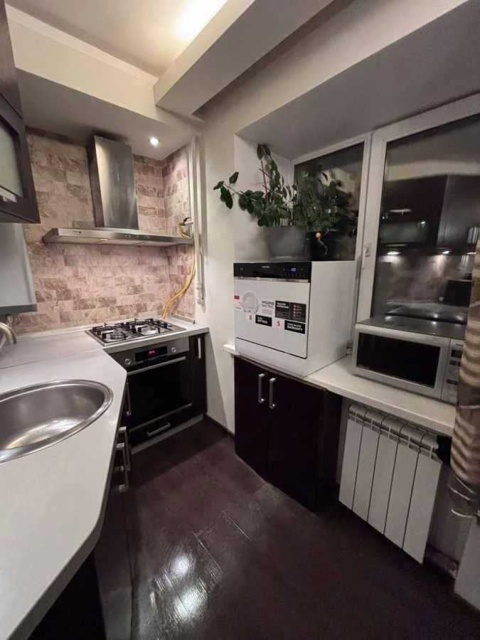 Продаж 3-кімнатної квартири 65 м², Русанівська наб.