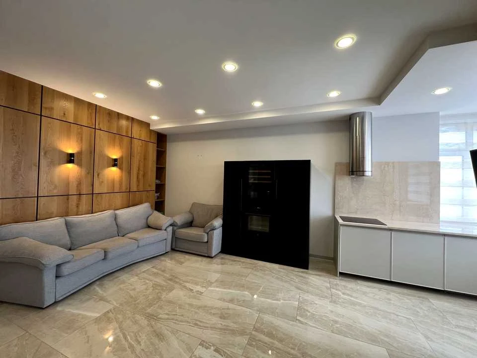Квартира. Київ, бульвар Лесі Українки