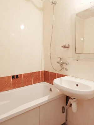 Продам 1 комнатную квартиру Киевский район Таирова.