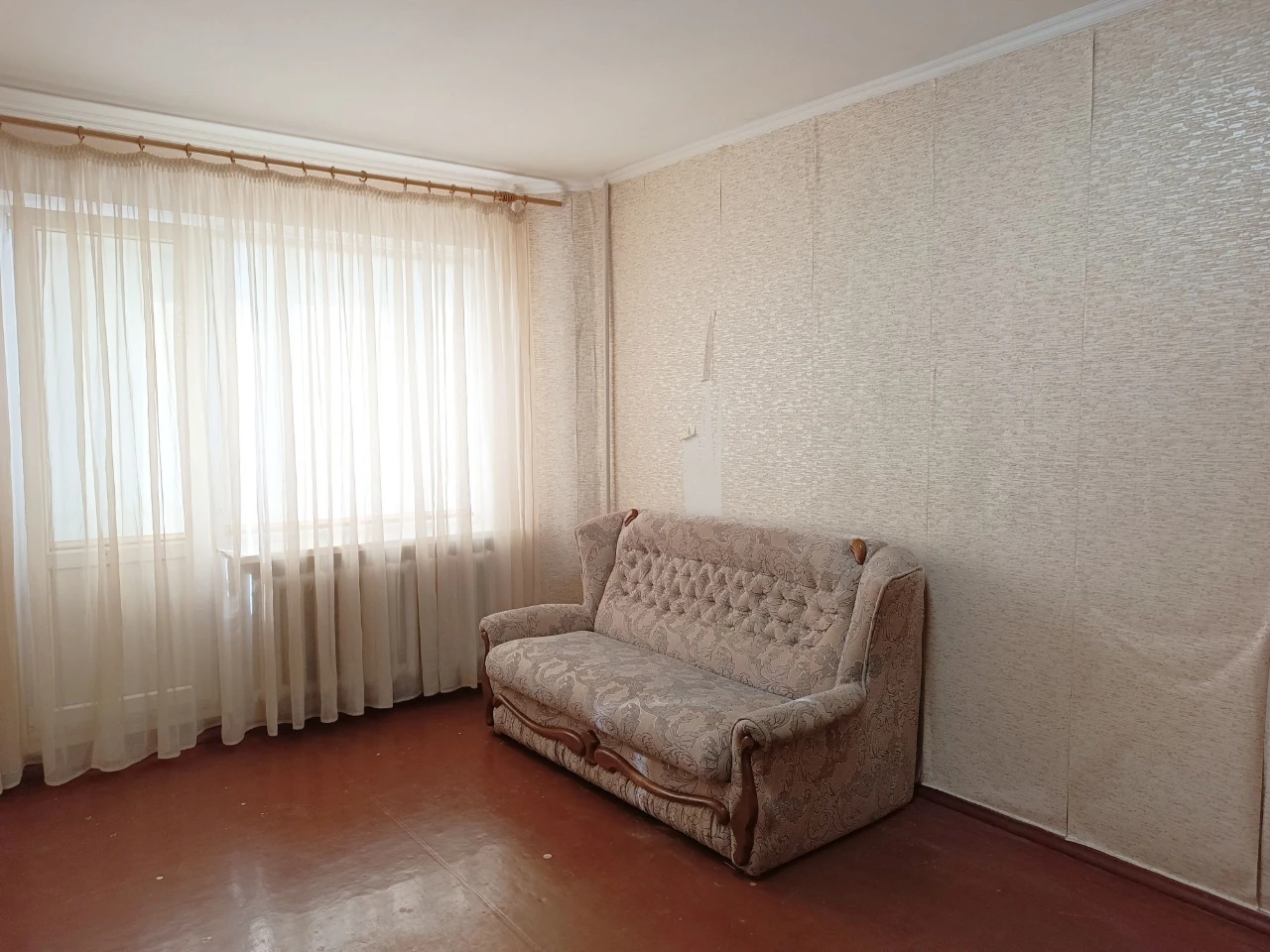 Продам 1 комнатную квартиру Киевский район Таирова.