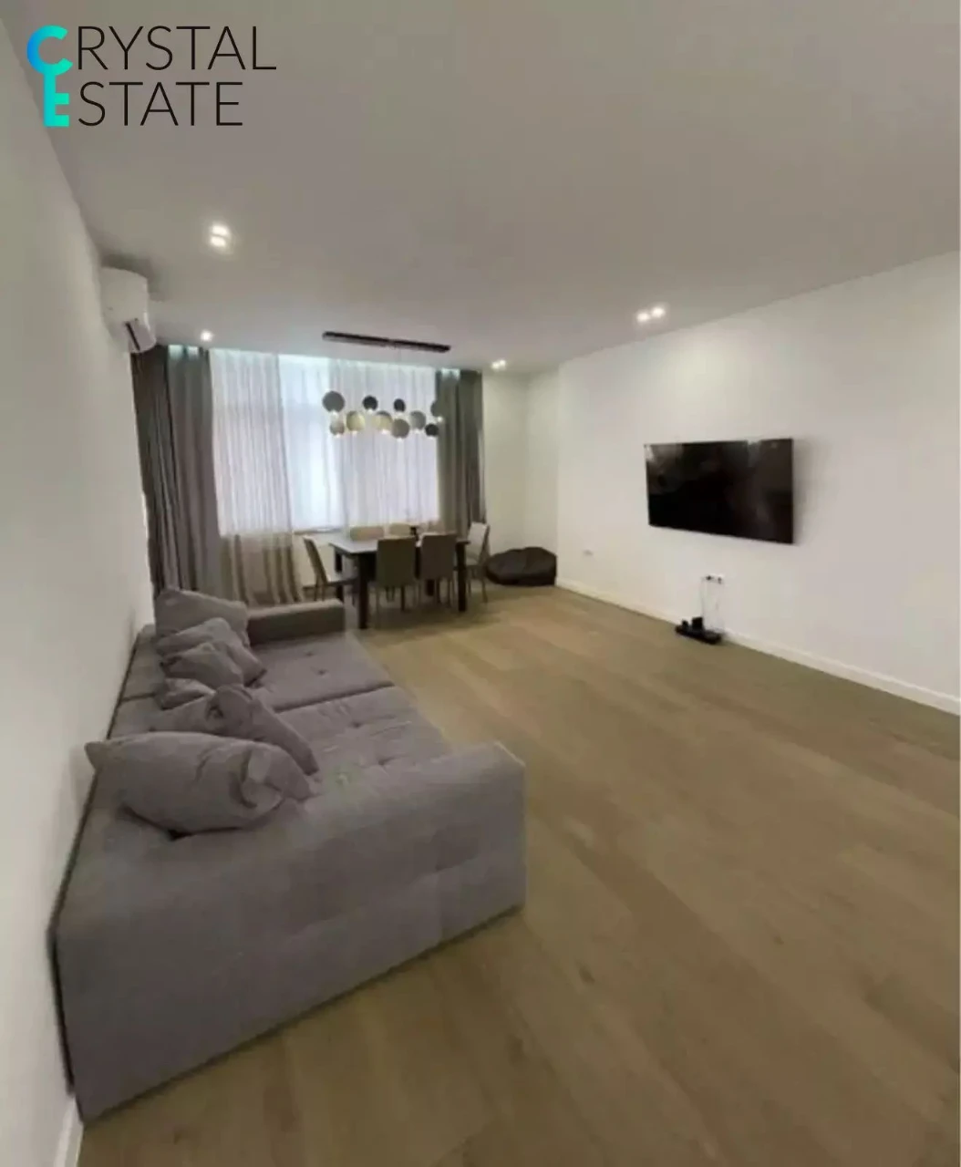 For Sale: 2-bedroom apartment in the "Paris" residential complex on French Boulevard