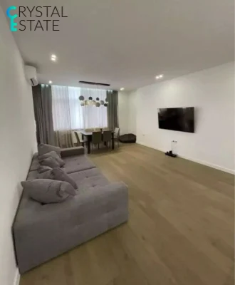 For Sale: 2-bedroom apartment in the "Paris" residential complex on French Boulevard