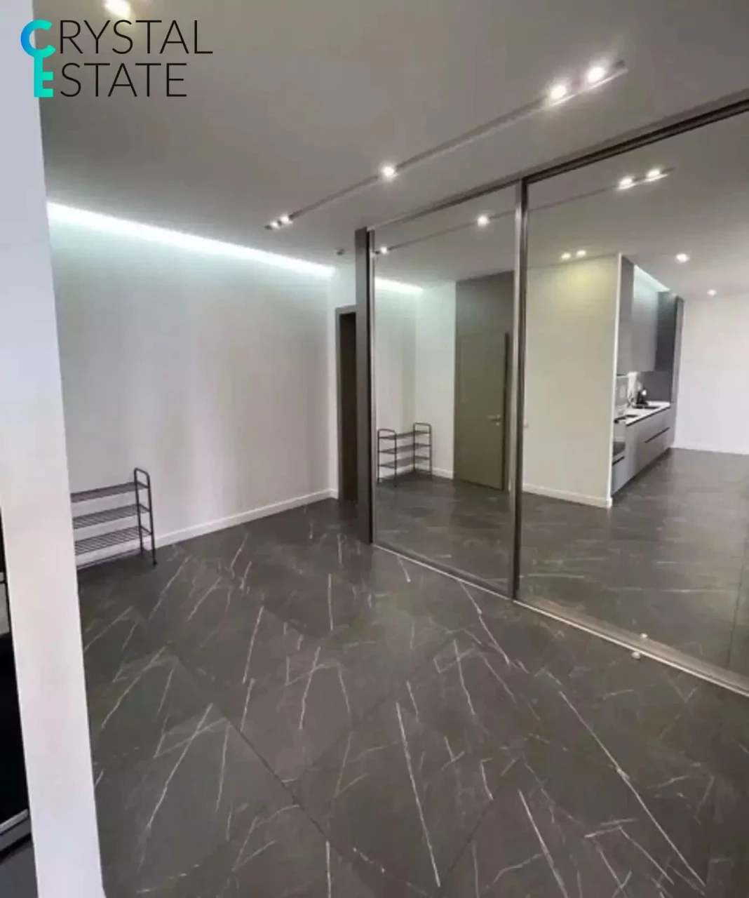 For Sale: 2-bedroom apartment in the "Paris" residential complex on French Boulevard
