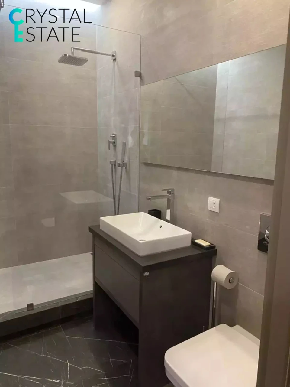 For Sale: 2-bedroom apartment in the "Paris" residential complex on French Boulevard