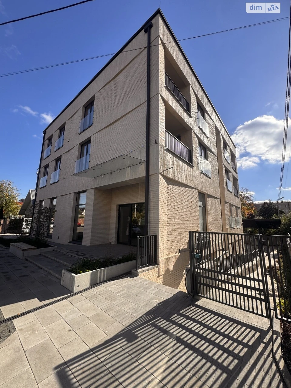 Apartment for Sale - 12-School