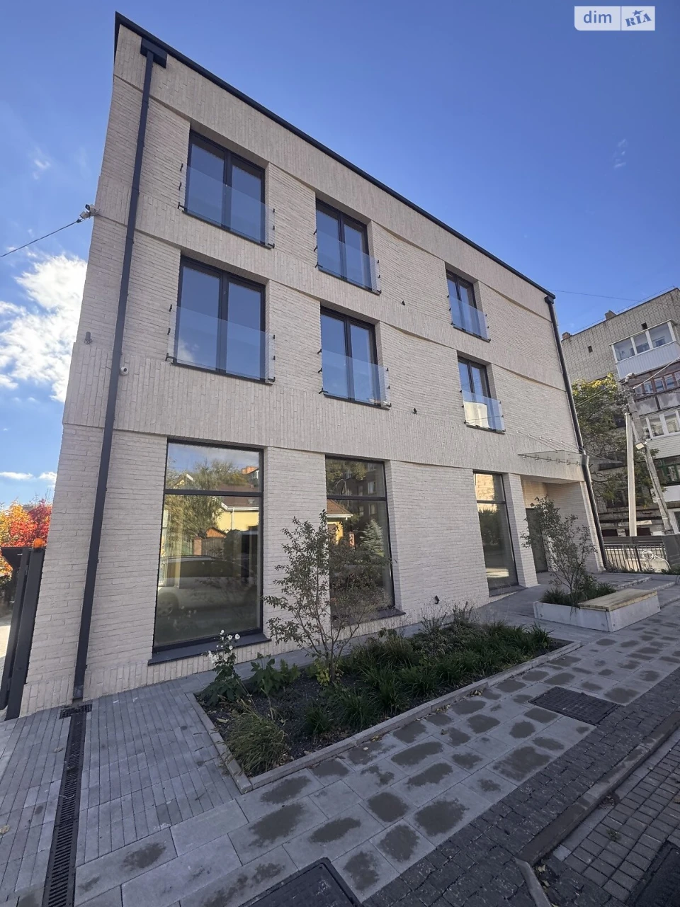 Apartment for Sale - 12-School