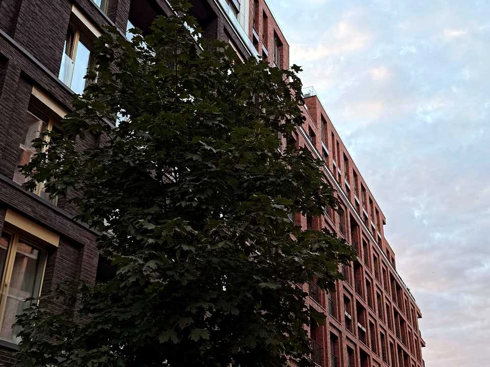 Квартира. Киев, Набережно-Рибальская дорога ул.