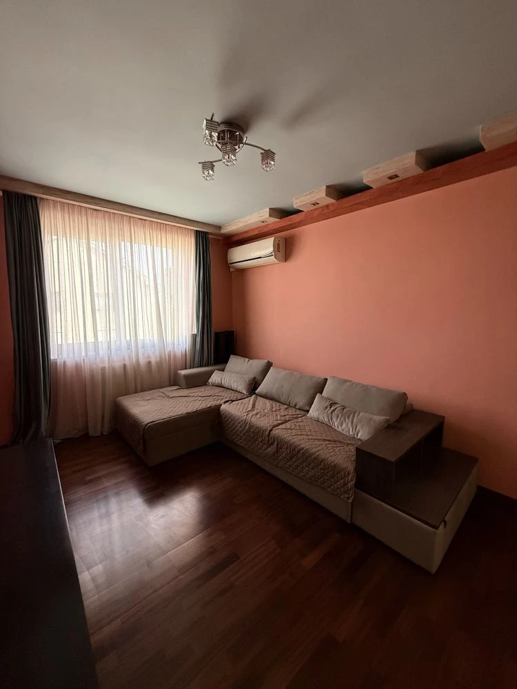 Sale of a spacious 3-room apartment, gas, Bozdoș