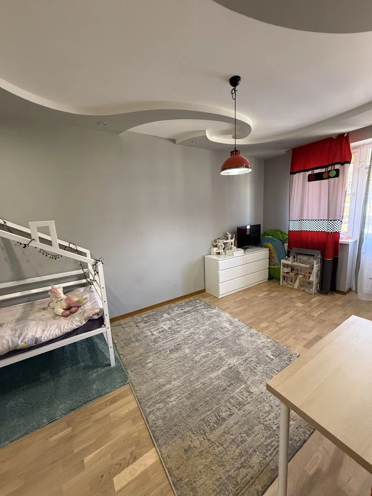 Sale of a spacious 3-room apartment, gas, Bozdoș