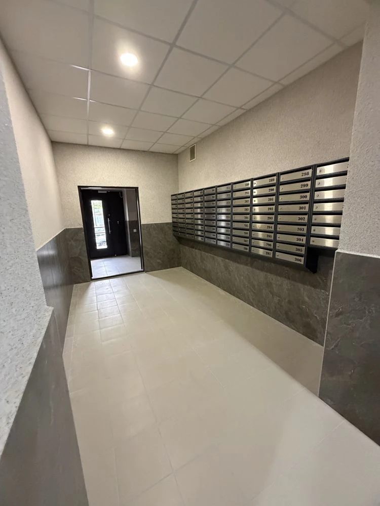 For Sale: 1-bedroom apartment in a new building, "Parkovy Quartal"