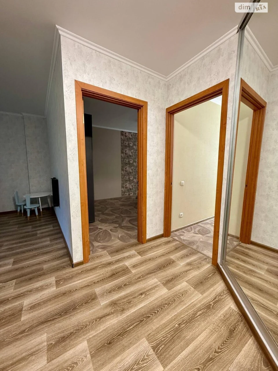 Довгострокова оренда Квартири 607-й мікрорайон