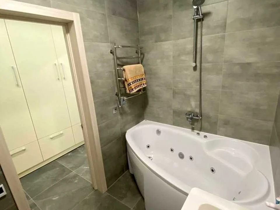 Квартира. Київ, Оболонський просп.