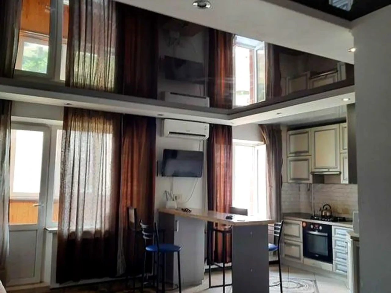 1-bedroom apartment for sale, 35 m² on the 6th floor.