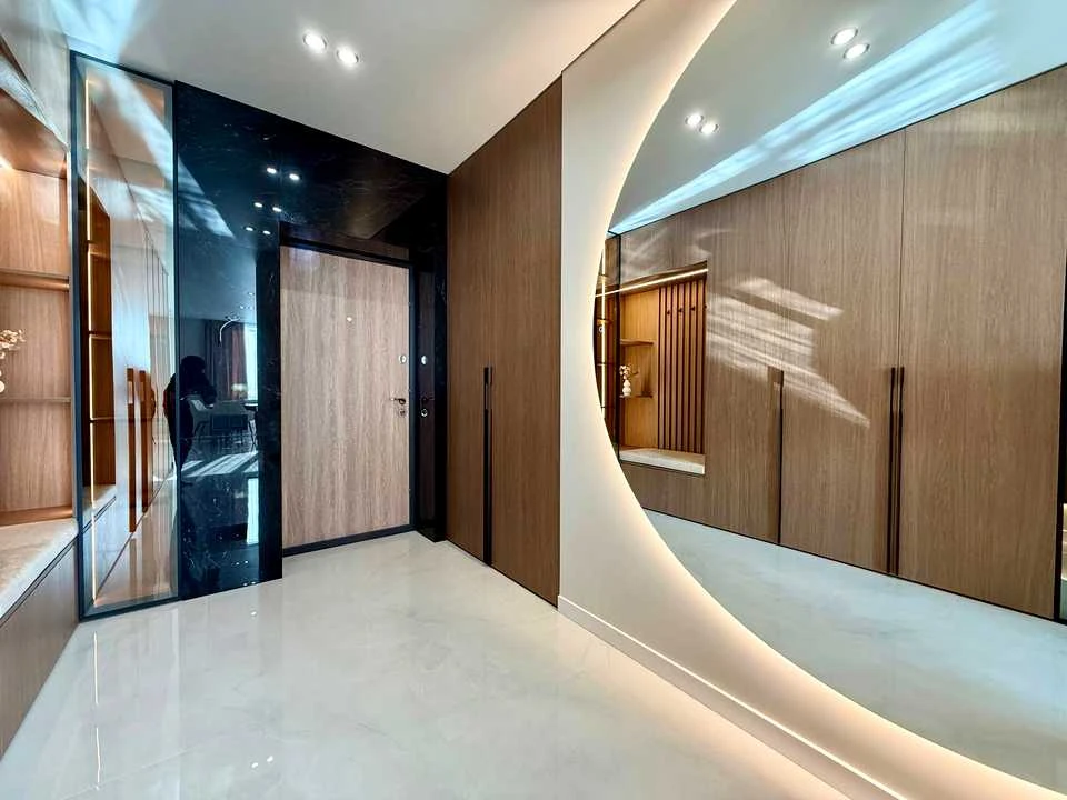 Apartment. Ivano-Frankivsk, Priozerna st.