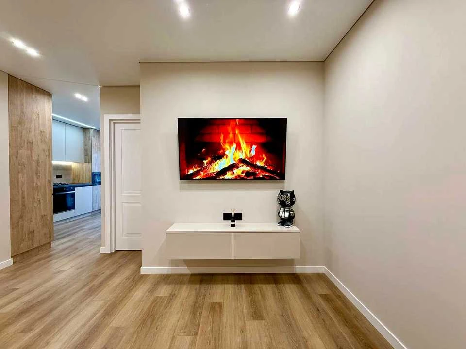 Apartment. Ivano-Frankivsk, Juliana Pelechha st.