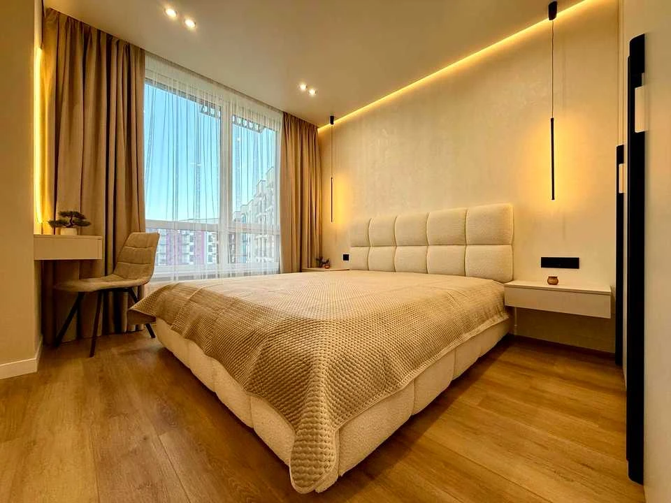Apartment. Ivano-Frankivsk, Juliana Pelechha st.